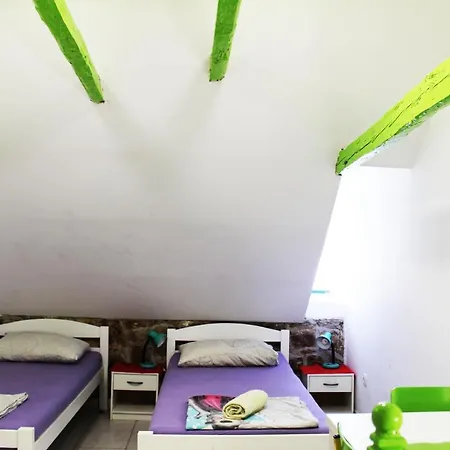 Croparadise Lime Green
